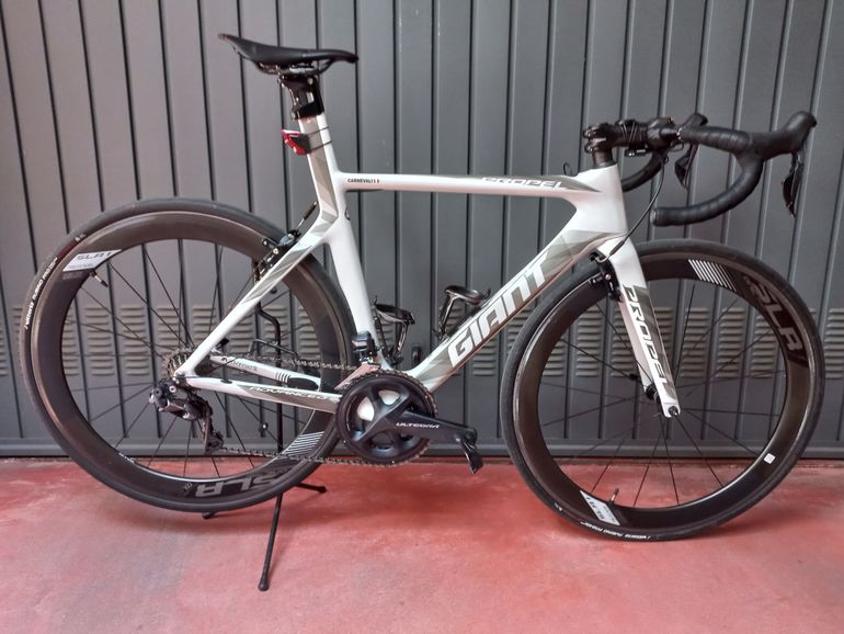 Used Giant Propel Advanced SL 1 2017 2017 Road & Gravel, White — image 2 of 4