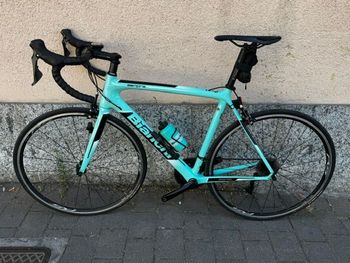 Used Bianchi Sempre Pro 2019 2019 Road & Gravel, Green — image 2 of 4