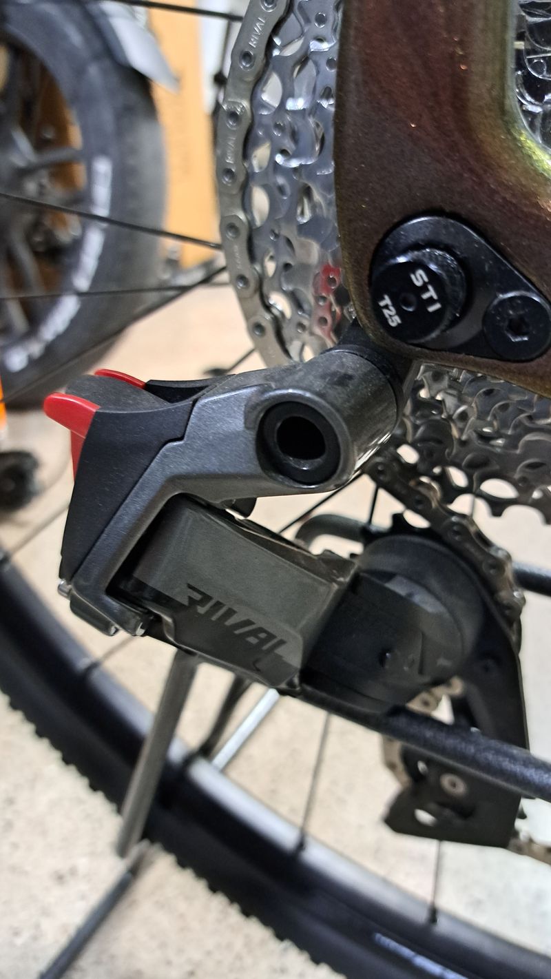 Used Basso Palta SRAM Rival 2025 Road & Gravel