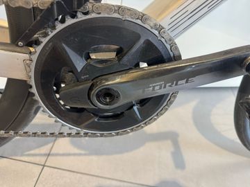 Käytetty Scott Addict RC 10 2022 2022 Road & Gravel — kuva 5 / 5