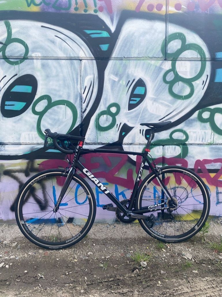Used Giant Tcr Shimano Ultegra 2012 Road & Gravel, Black — image 2 of 4