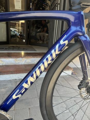 Tweedehands Specialized Tarmac SRAM Force eTap AXS 2022 Road & Gravel — afbeelding 5 van 15