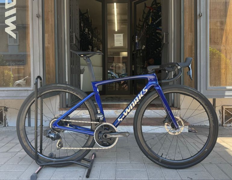 Tweedehands Specialized Tarmac SRAM Force eTap AXS 2022 Road & Gravel — afbeelding 1 van 15