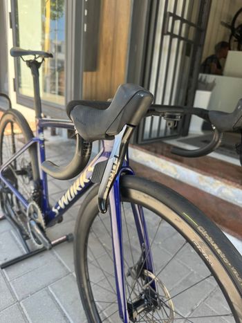Tweedehands Specialized Tarmac SRAM Force eTap AXS 2022 Road & Gravel — afbeelding 11 van 15