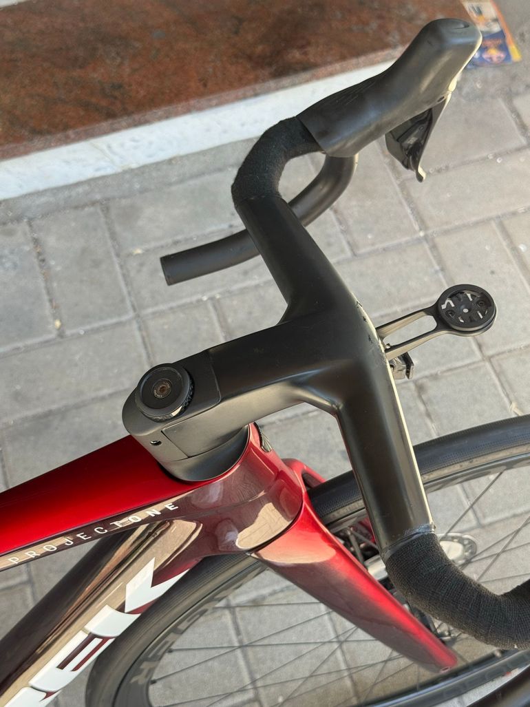 Käytetty Trek Madone SLR 7 Gen 8 2026 2026 Road & Gravel — kuva 9 / 13