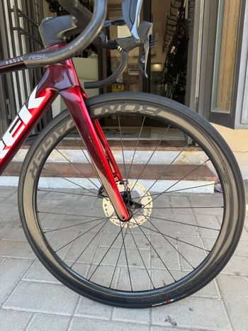 Käytetty Trek Madone SLR 7 Gen 8 2026 2026 Road & Gravel — kuva 10 / 13