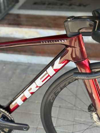 Käytetty Trek Madone SLR 7 Gen 8 2026 2026 Road & Gravel — kuva 5 / 13