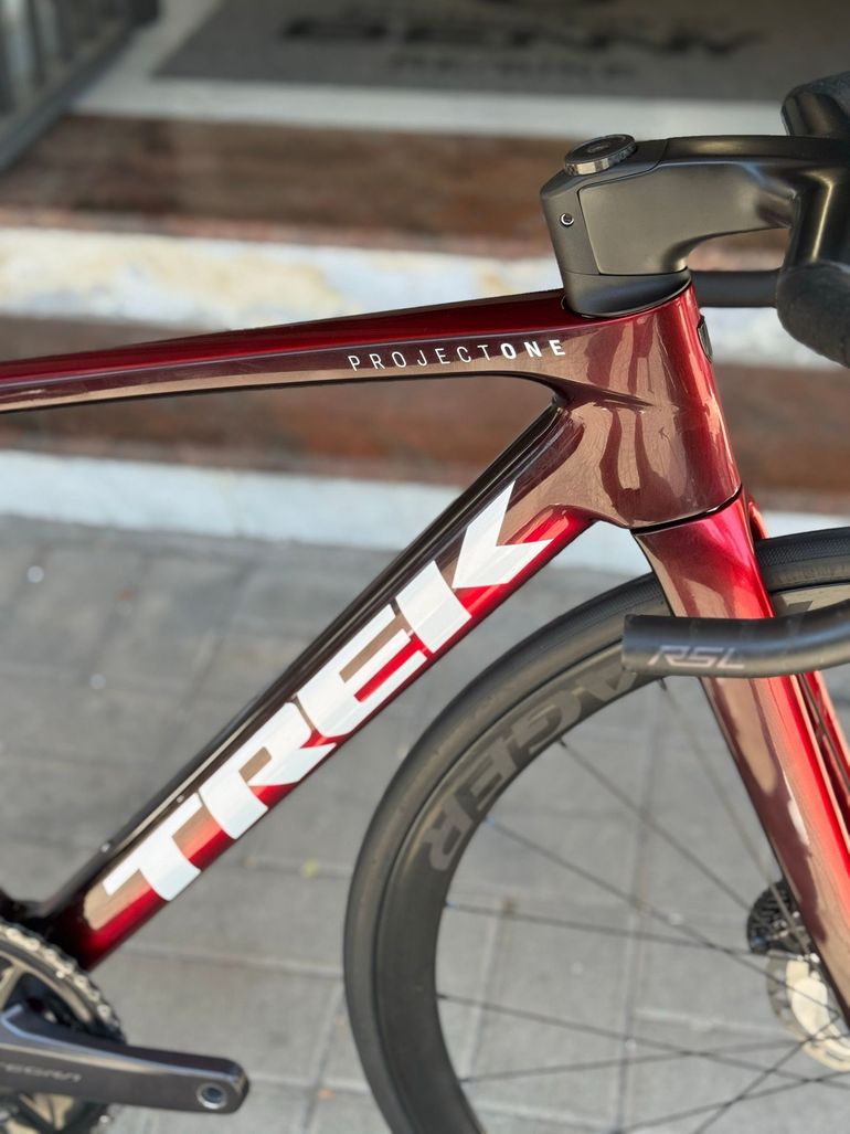 Käytetty Trek Madone SLR 7 Gen 8 2026 2026 Road & Gravel — kuva 5 / 13