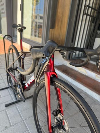 Käytetty Trek Madone SLR 7 Gen 8 2026 2026 Road & Gravel — kuva 11 / 13