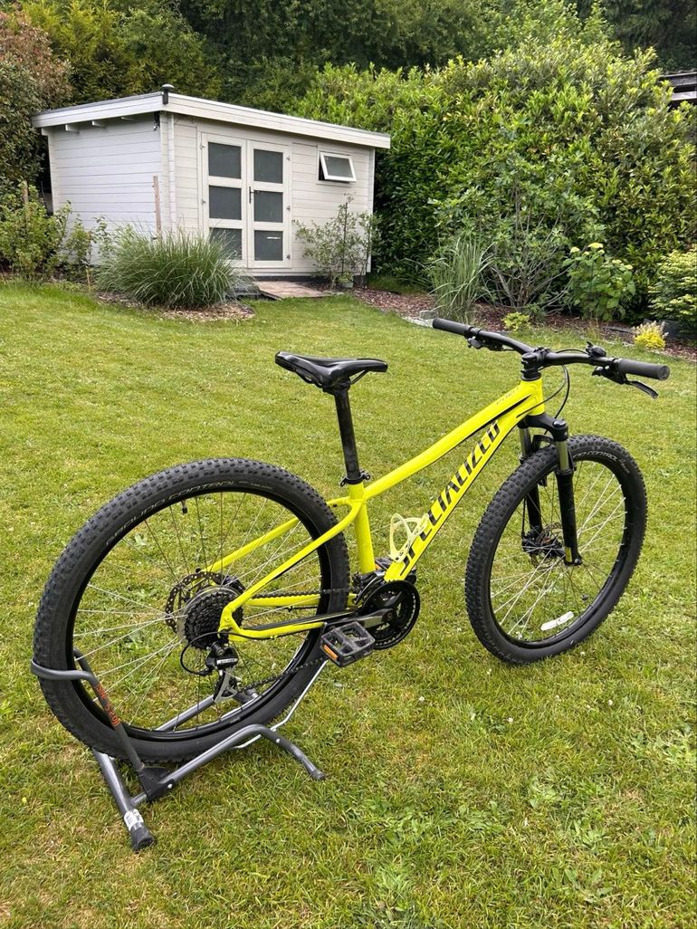 Specialized Men's Pitch Sport 27.5 2018 2018 Mountainbike d'occasion — image 4 sur 4