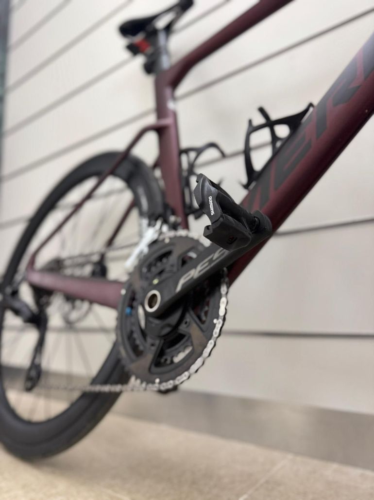 Used Merida REACTO 6000 Di2 2024 2024 Road & Gravel, Red — image 3 of 6