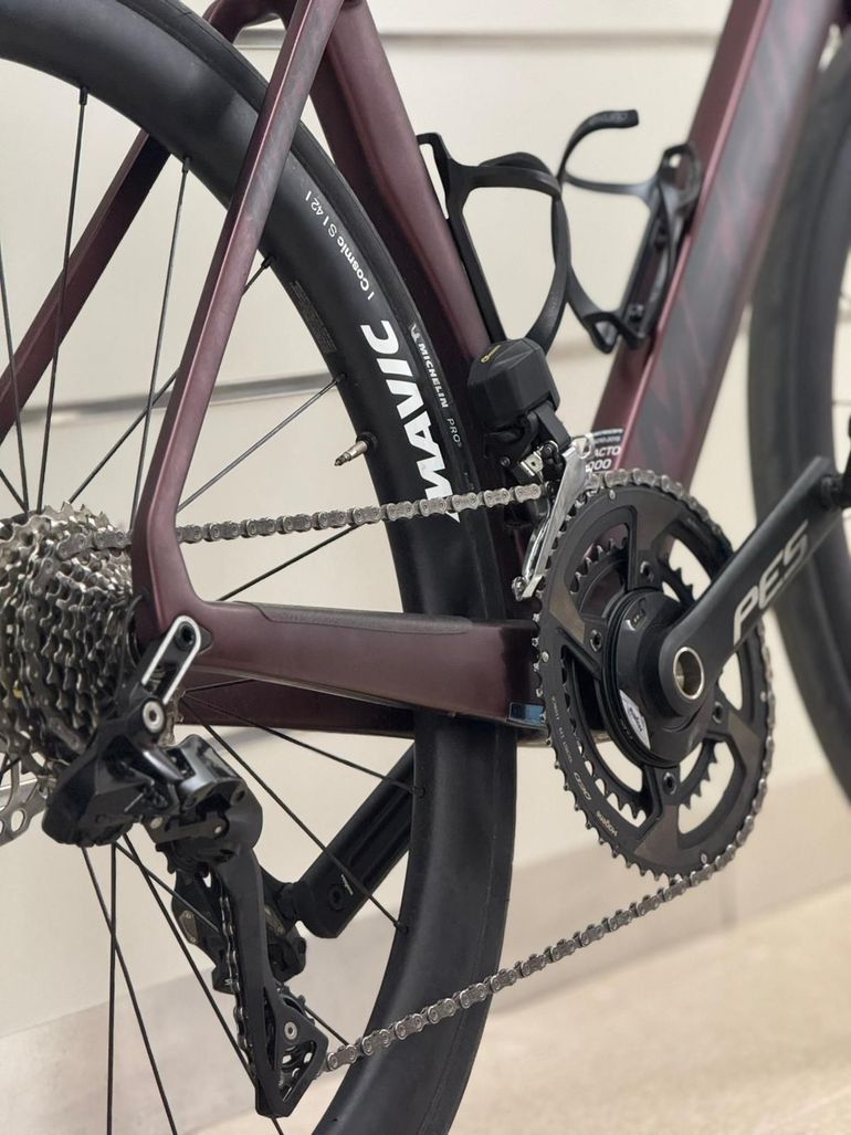Used Merida REACTO 6000 Di2 2024 2024 Road & Gravel, Red — image 5 of 6