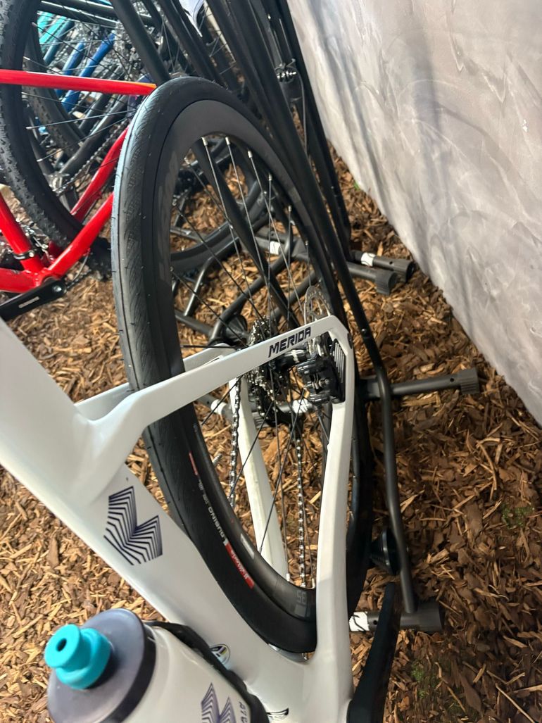 Použité Merida REACTO 5000 2025 2025 Road & Gravel — obrázek 9 z 10