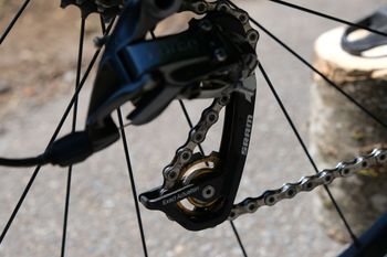 Used Giant Advanced 2019 Road & Gravel, Black — image 4 of 6