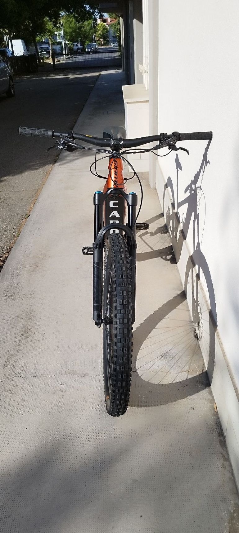 Used Giant Trance X E+ 1 2022 2022 Mountainbike, Orange, 29 — image 5 of 12