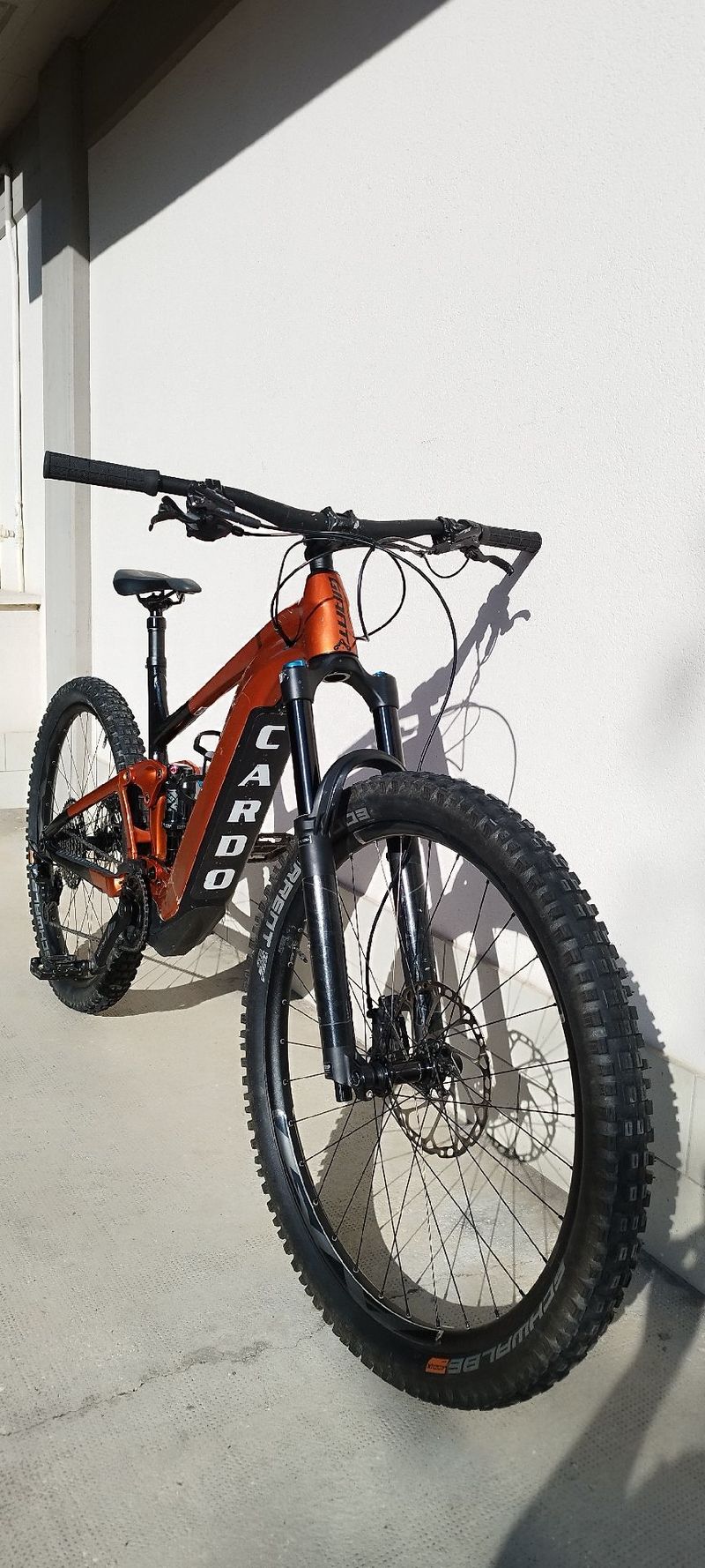 Used Giant Trance X E+ 1 2022 2022 Mountainbike, Orange, 29 — image 3 of 12