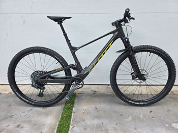 Used Scott Spark RC Team Issue 2023 2023 MTB