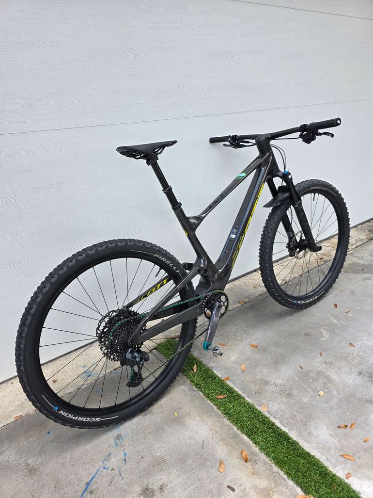 Used Scott Spark RC Team Issue 2023 2023 Mountainbike, Black, 29 — image 3 of 12