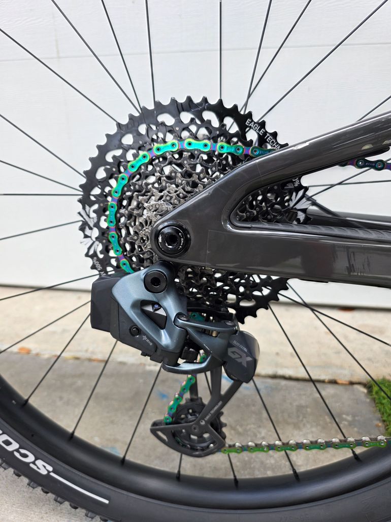 Used Scott Spark RC Team Issue 2023 2023 Mountainbike, Black, 29 — image 7 of 12