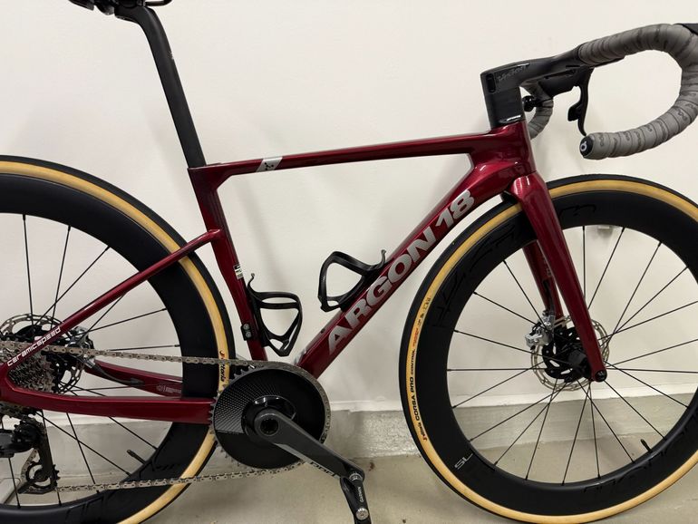 Used Argon 18 Sum SRAM Red eTap AXS 2024 Road & Gravel, Red — image 7 of 9