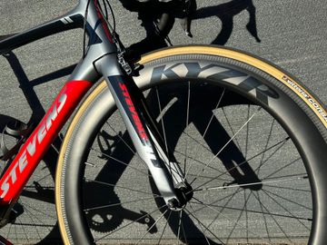 Used Stevens Arcalis 2018 Road & Gravel, Light Gray — image 8 of 12