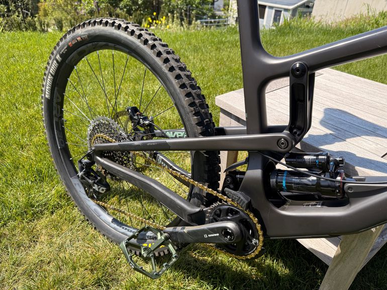 Used Santa Cruz Nomad X01 / Carbon CC / 27.5 2019 2019 Mountainbike, Black, 27.5 — image 7 of 12