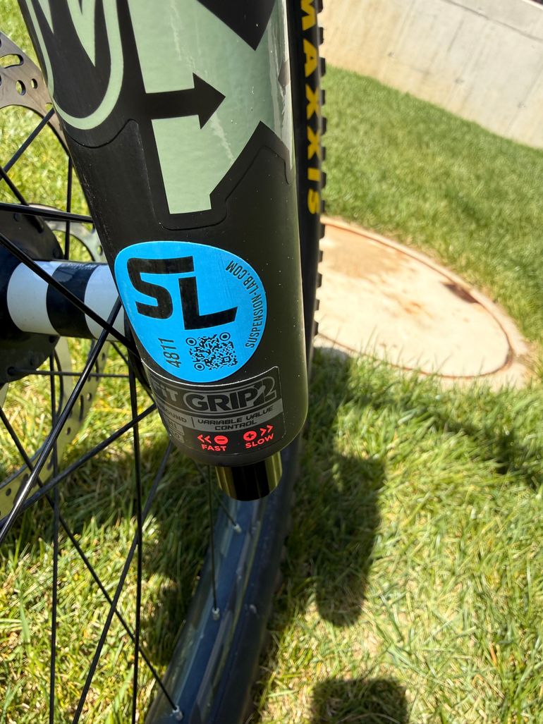 Used Santa Cruz Nomad X01 / Carbon CC / 27.5 2019 2019 Mountainbike, Black, 27.5 — image 6 of 12