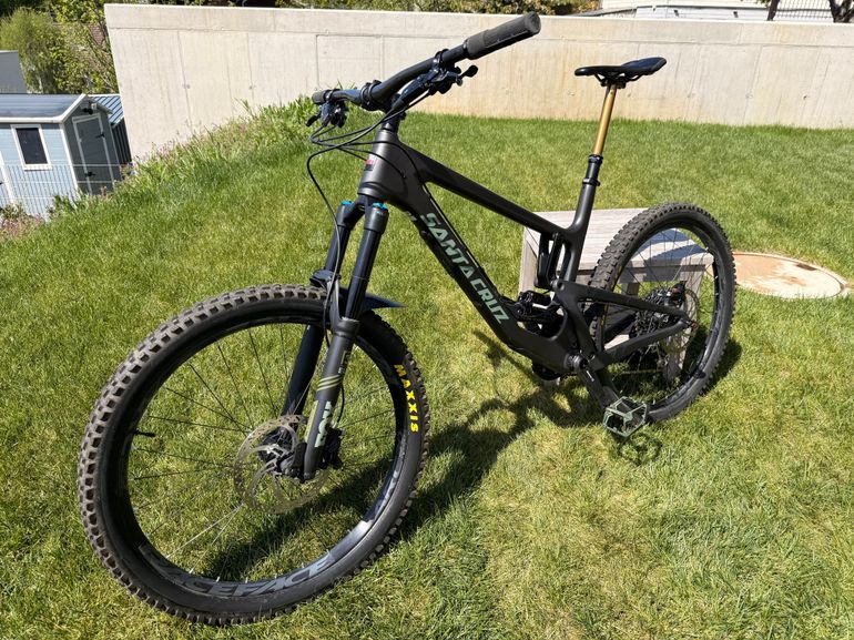 Used Santa Cruz Nomad X01 / Carbon CC / 27.5 2019 2019 Mountainbike, Black, 27.5 — image 2 of 12