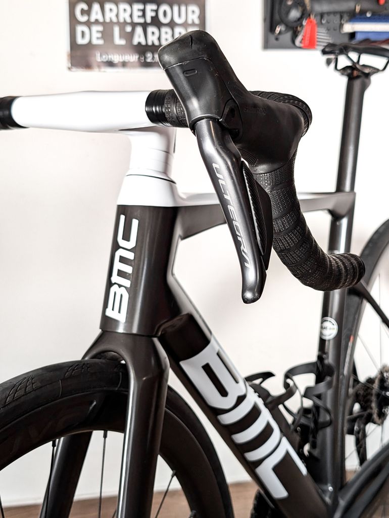 Używany BMC Teammachine SLR 01 MOD Ultegra Di2 2024 2024 Road & Gravel — zdjęcie 18 z 24