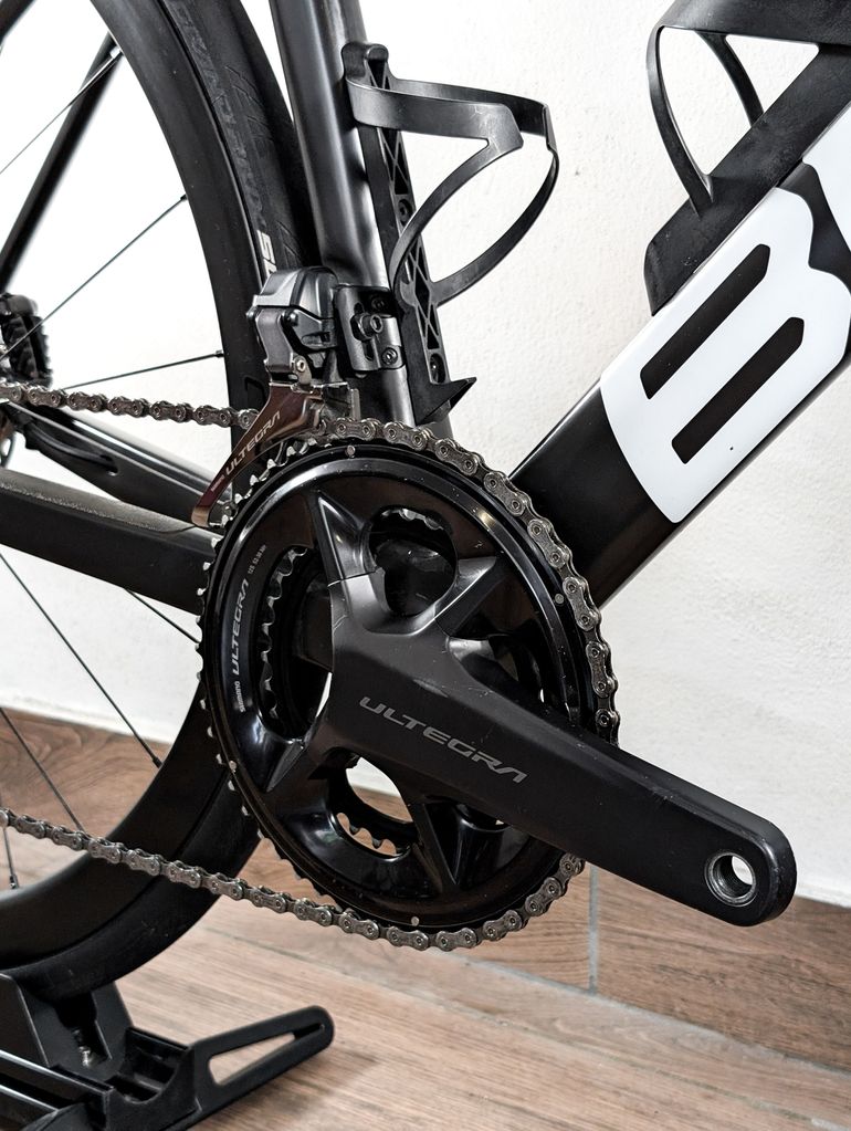Używany BMC Teammachine SLR 01 MOD Ultegra Di2 2024 2024 Road & Gravel — zdjęcie 9 z 24
