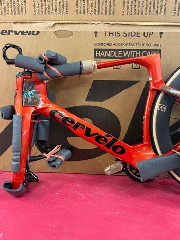 Used Cervélo S5 Ultegra Di2 2026 2026 Road & Gravel, Red — image 4 of 4