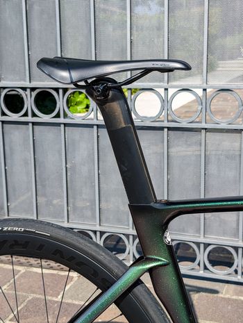 Used Specialized Venge Expert Disc 2018 2018 Road & Gravel, Green — image 16 of 26