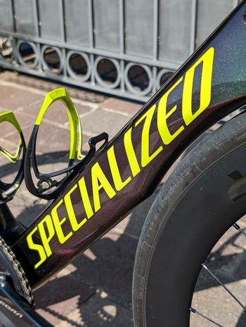 Used Specialized Venge Expert Disc 2018 2018 Road & Gravel, Green — image 11 of 26