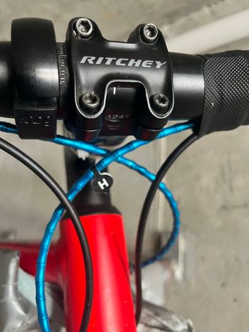 Used Canyon Endurace SRAM Rival 2019 Road & Gravel, Red — image 7 of 8