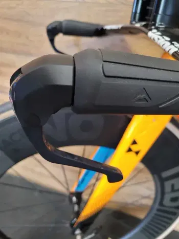 Käytetty Merida Time Warp TT Team Bahrain McLaren 2021 Road & Gravel — kuva 11 / 11
