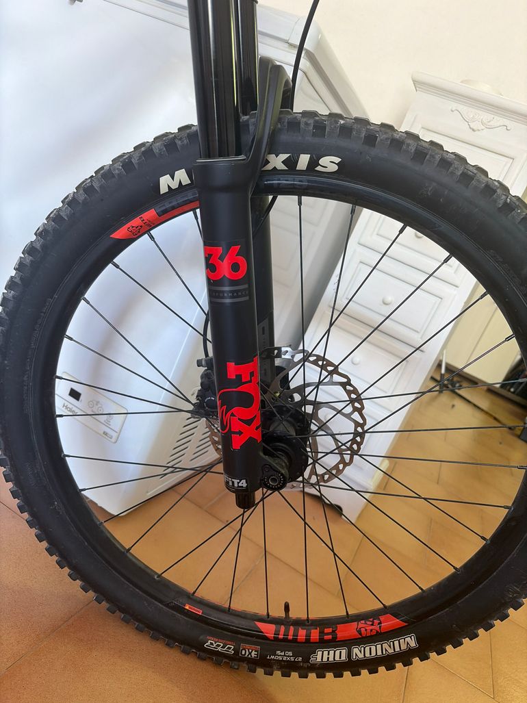 Cannondale Jekyll 3 2018 2018 Mountainbike d'occasion — image 4 sur 5