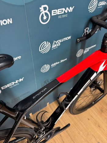 Used Trek Émonda SL 6 Disc 2023 Road & Gravel, Red — image 9 of 16