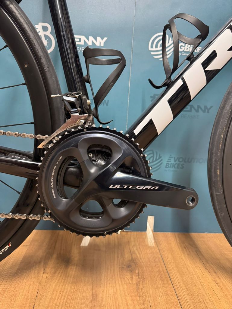 Used Trek Émonda SL 6 Disc 2023 Road & Gravel, Red — image 3 of 16