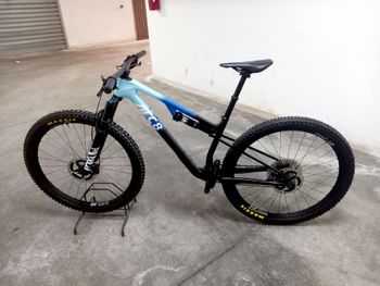 Použité ARC8 Essential SLX 2024 2024 Mountainbike — obrázek 2 z 13