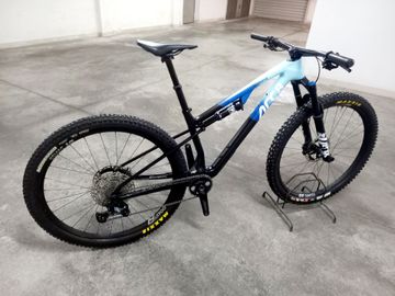 Used ARC8 Essential SLX 2024 2024 Mountainbike, Black, 29 — image 1 of 14
