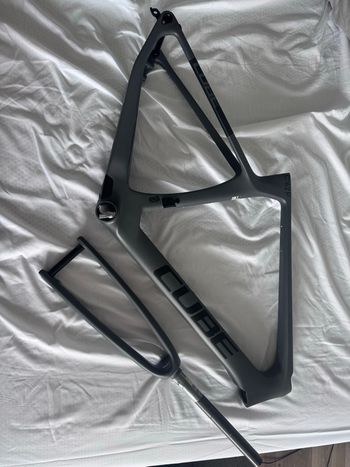 Brugt CUBE AGREE C:62, PRO 2022 Frameset 2022 Road & Gravel