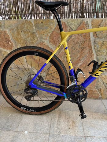 Tweedehands Canyon Grizl CF SLX 8 Di2 GRC 2025 2025 Road & Gravel — afbeelding 3 van 10
