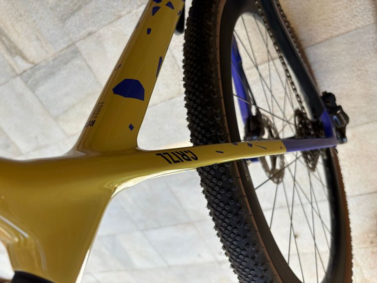 Tweedehands Canyon Grizl CF SLX 8 Di2 GRC 2025 2025 Road & Gravel — afbeelding 10 van 10