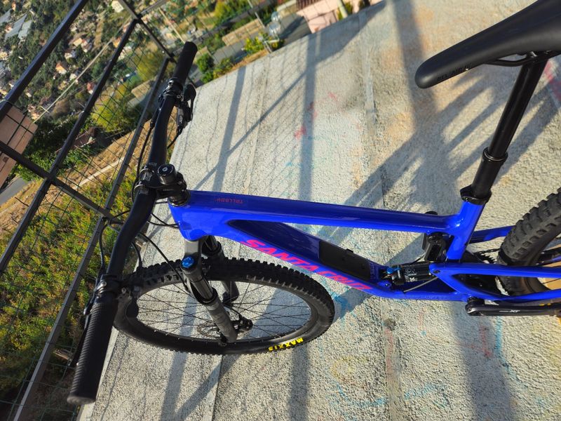 Used Santacruz Custom Shimano Deore XT 2024 Mountainbike, Blue — image 5 of 9