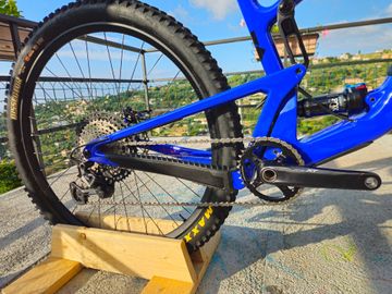 Used Santacruz Custom Shimano Deore XT 2024 Mountainbike, Blue — image 3 of 9