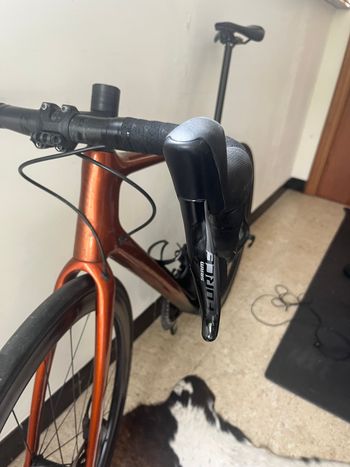 Used Giant TCR Advanced Pro Disc 0 AX 2022 2022 Road & Gravel, Black — image 2 of 5