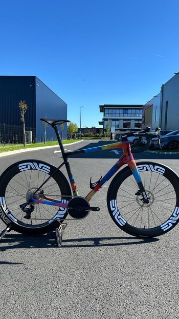 Używany Enve Bikes Melee 2025 Road & Gravel