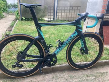 Brugt Bianchi Oltre RC Durace Di2 2025 2025 Road & Gravel — billede 5 af 5
