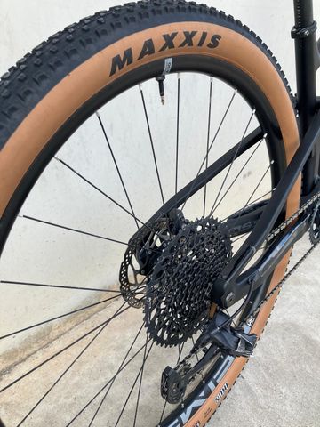 Tweedehands Kross Earth SRAM GX Eagle 2022 Mountainbike — afbeelding 3 van 11