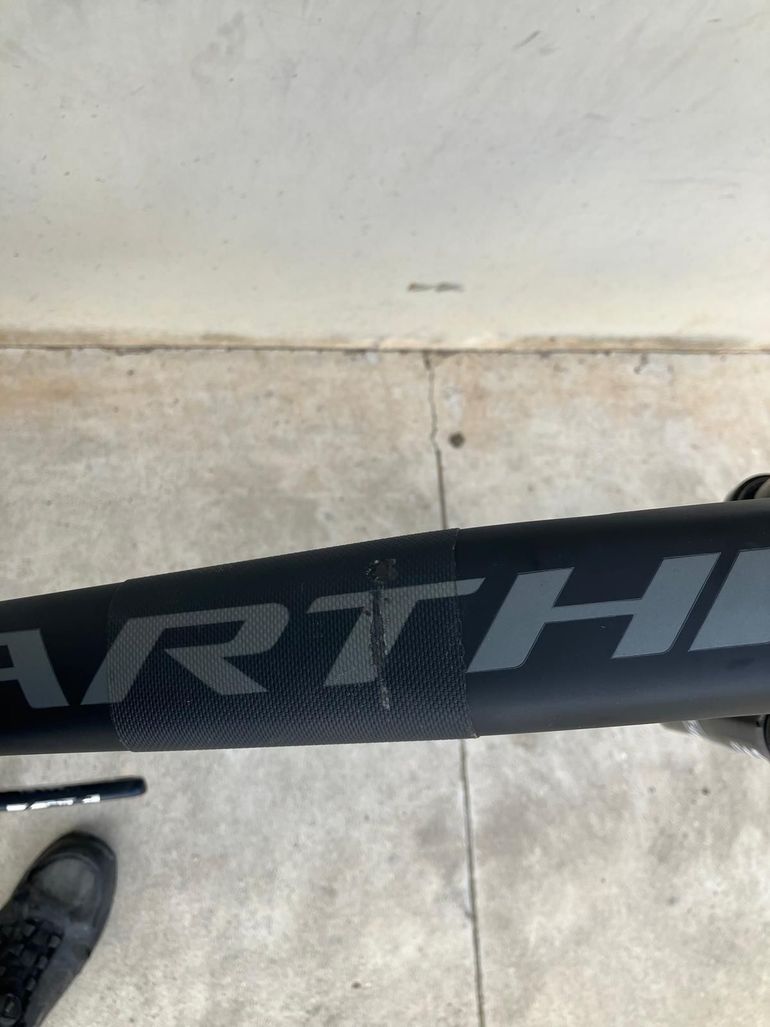 Used Kross Earth SRAM GX Eagle 2022 Mountainbike, Black — image 7 of 9